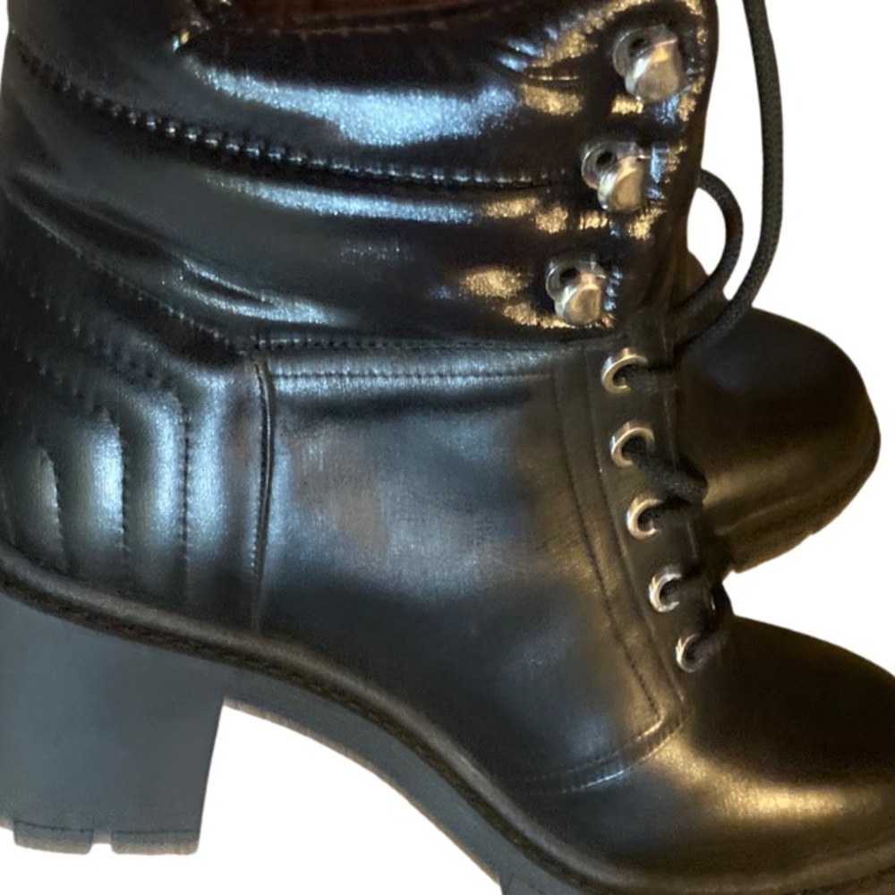 Marc Fisher Black Combat Lace up Boots NWT Chunky Heel Size 8.5 - Picture 7 of 8